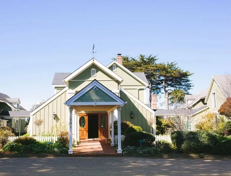 Garden Suites, Hill House Inn & Mendocino Hotel